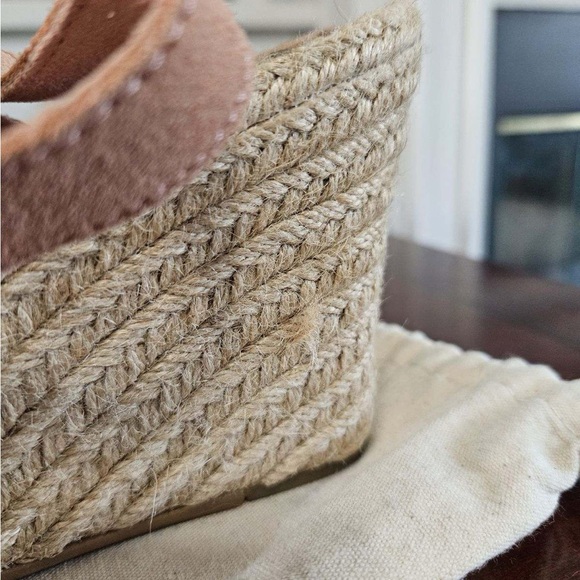 Size 7.5 Tom’s Wedges Espadrilles - Picture 12 of 13